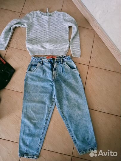 Джинсы твое и кофта вайкики