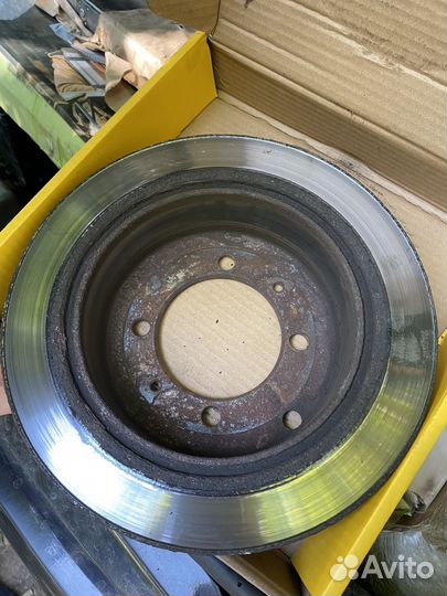 Тормозные диски задние lancer 9