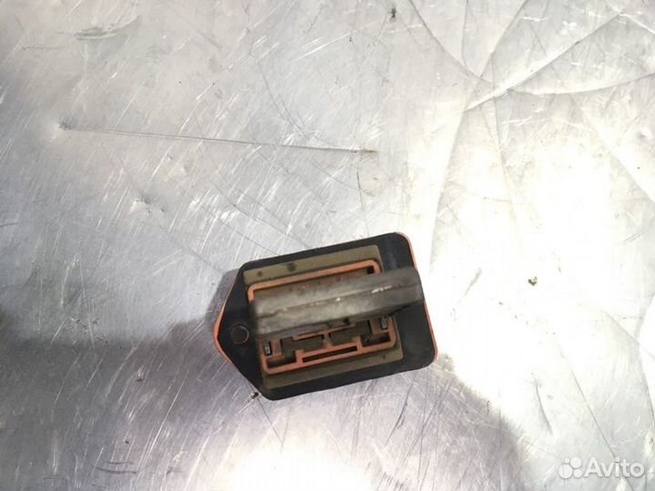 Резистор отопителя Chevrolet Lacetti седан F14D3