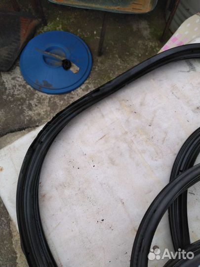 Уплотнительная резинка дверей газель