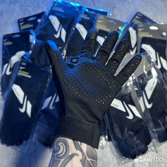 Перчатки Nike Academy Hyperwarm