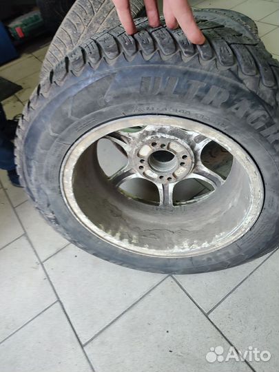Bridgestone Ice Cruiser 7000S 195/65 R15 91T