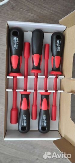 Набор диэлектрических отверток квт нио-5505Т