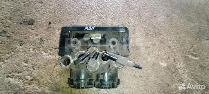 Кран модулятор EBS задний MAN TGX 2014 81521066042