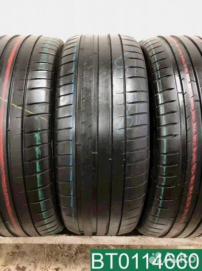 Michelin Pilot Sport 4 225/45 R19 96W