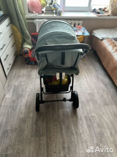 Прогулочная коляска indigo