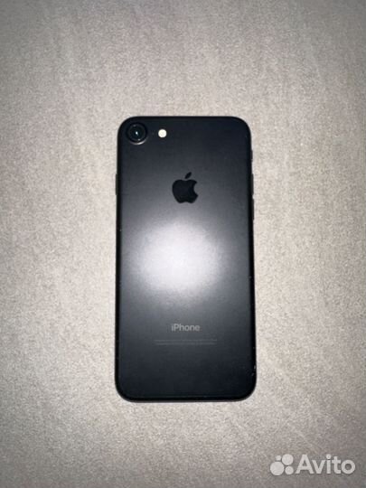 iPhone 7, 32 ГБ