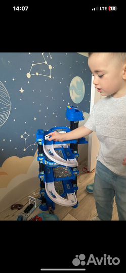 Кран на пульте управления