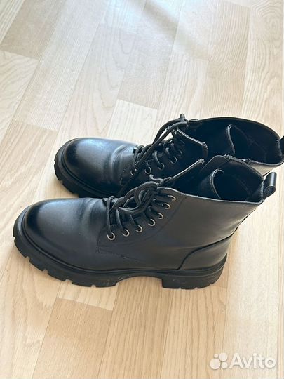 Ботинки демисезонные женские 40размер