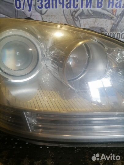 Фара правая Mercedes-Benz M-класс