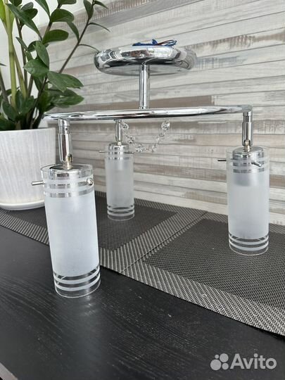 Люстра 3 рожка