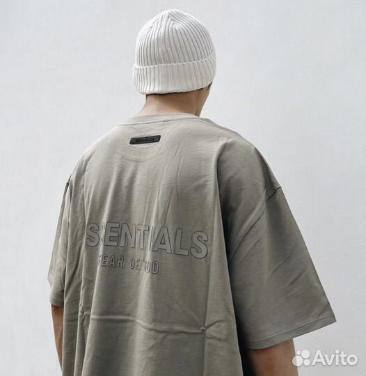 Fear of god essentials футболка