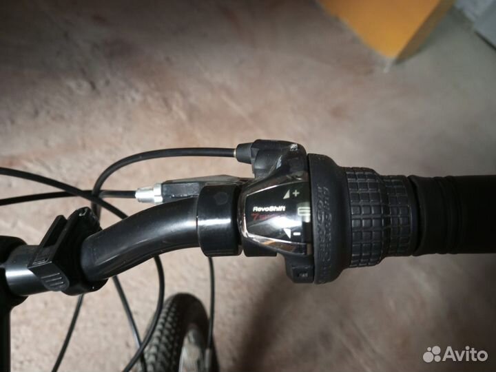 Продаю велосипед mongoose