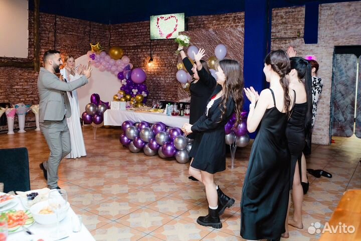 Ведущий праздника