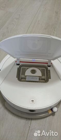 Робот пылесос midea
