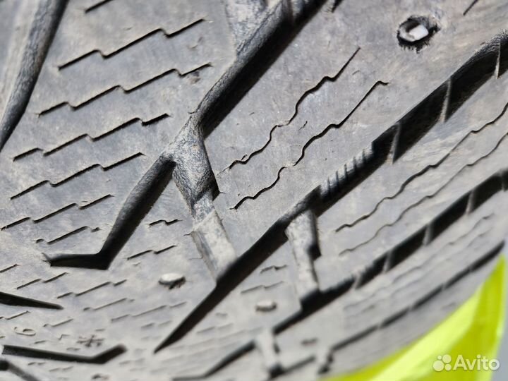 Nokian Tyres Hakkapeliitta 8 SUV 285/60 R18