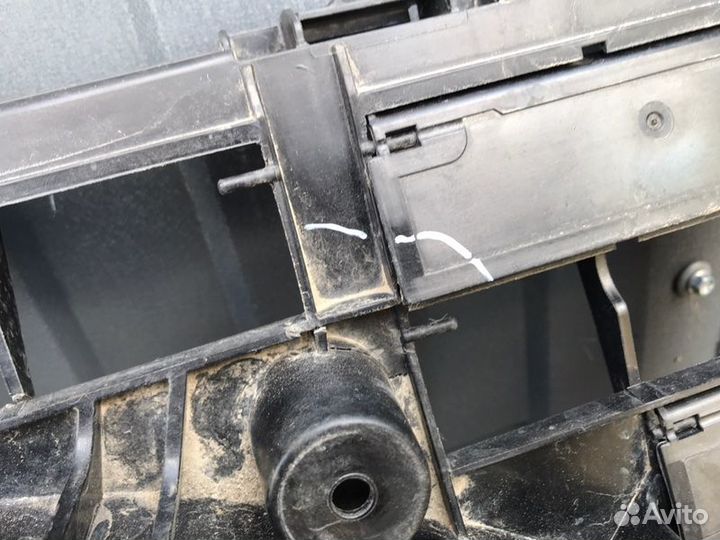 Диффузор вентилятора охлаждения Bmw X6 G06 2019