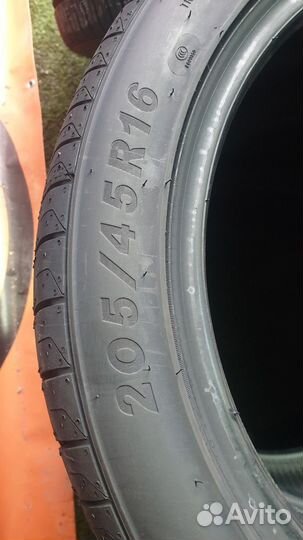 RoadX RXMotion H12 205/45 R16 87W