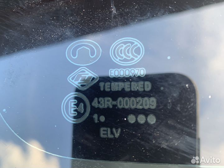 Стекло боковое заднее левое Great Wall Hover H3