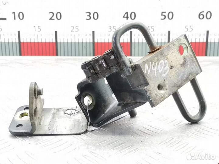 Петля двери передней правой Audi A6 C5 2000