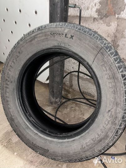 Continental CrossContact LX 235/70 R16 106H