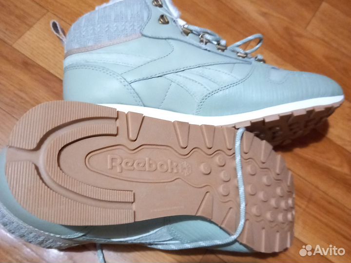 Зимние кроссовки Reebok