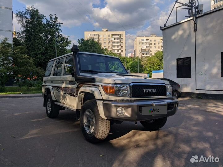 Toyota Land Cruiser 4.5 МТ, 2022, 40 км