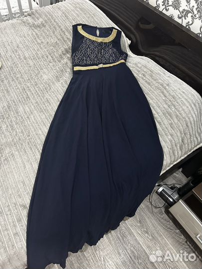 Вечернее платье в пол