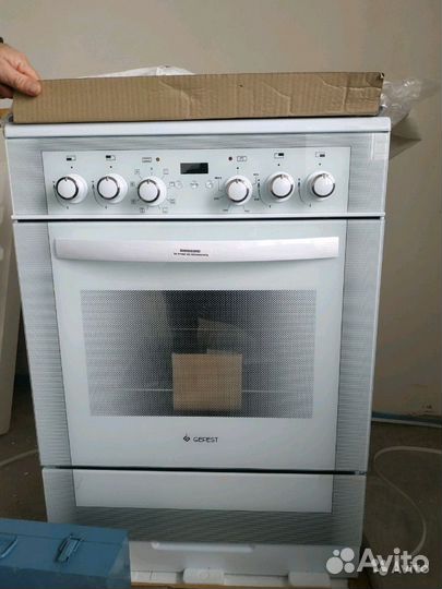 Плита газоэлектрическая Гефест 6502-03 0242