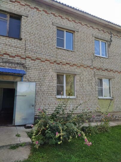 2-к. квартира, 50 м², 2/2 эт.