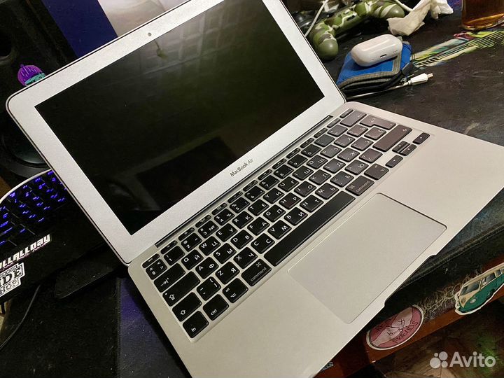 Apple MacBook Air 11