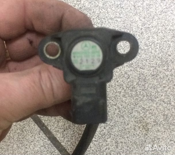Датчик давления воздуха A0041533228 Мерседес W220