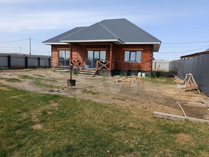 Дом 107,1 м² на участке 9,1 сот.