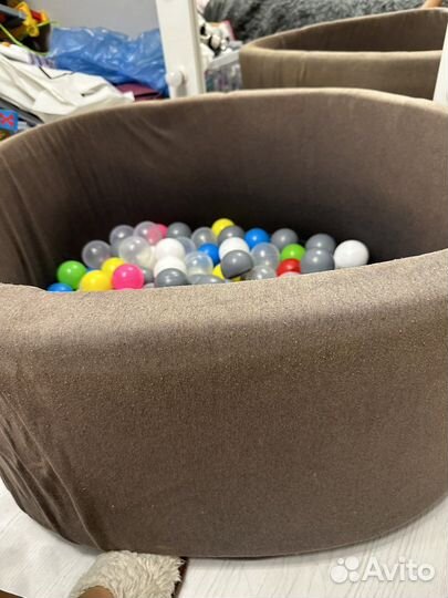 Бассейн с шариками