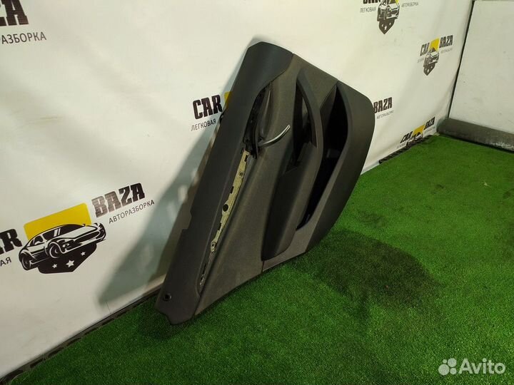 Обшивка двери задней левой L BMW X1