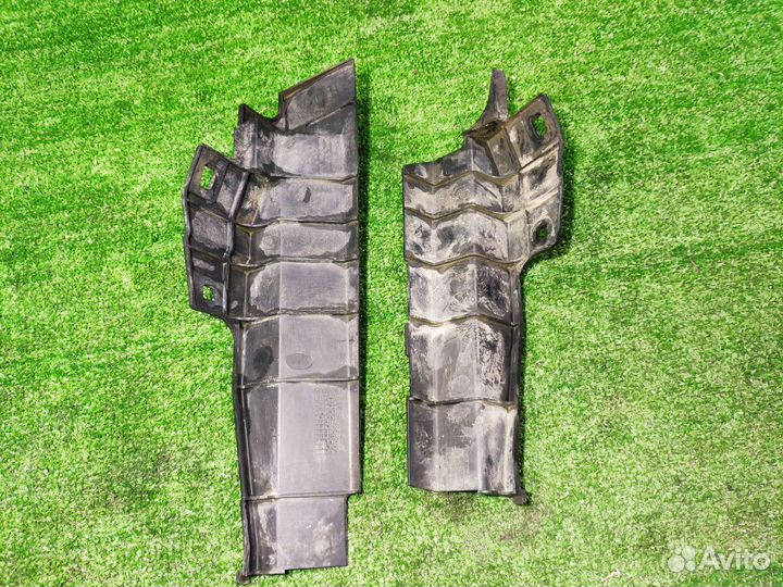 Дефлекторы радиатора Honda Civic 8 4D