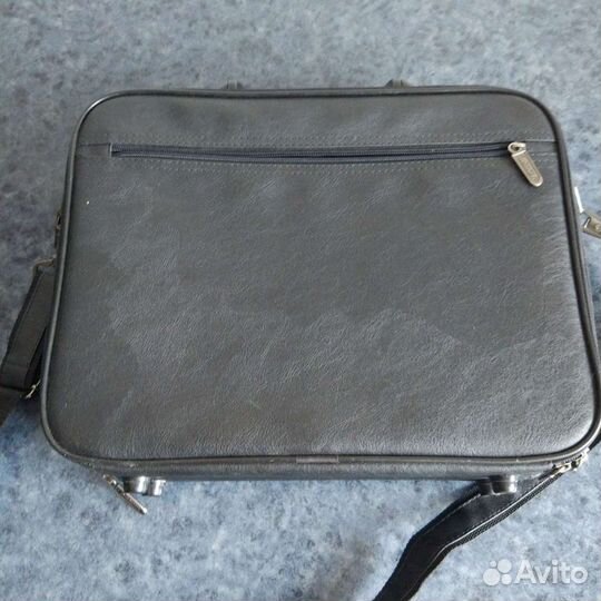 Кейс Beskin для ноутбука и документов