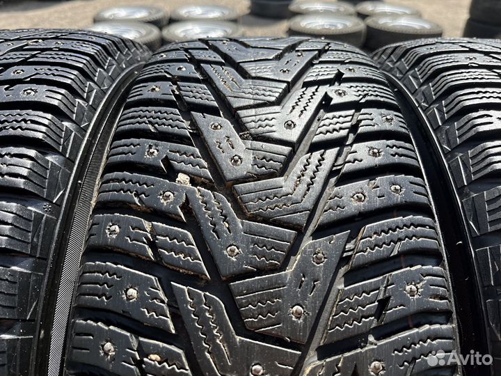 Зима Hankook W429 195/60 R15 Диски 4x114.3 D56.6