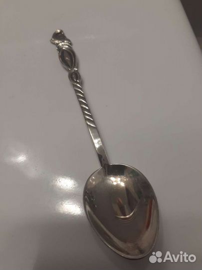 Серебряная чайная ложка