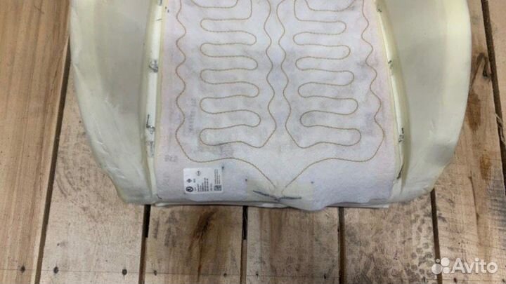 Инфракрасный подогрев сидений передний правый