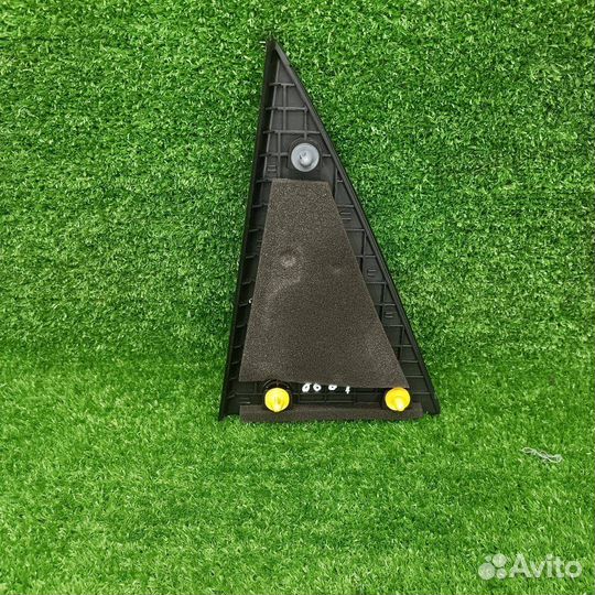 Уголок двери внутренний задний левый SsangYong 2