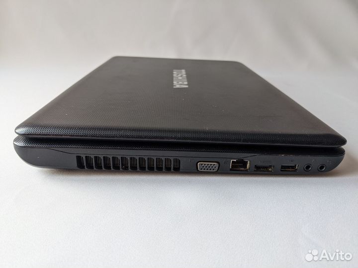 Ноутбук Toshiba 15,6