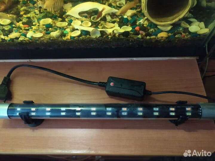 Лампа светодиодная для аквариума трёхцветная