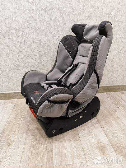 Автомобильное детское кресло от 0 до 18 кг