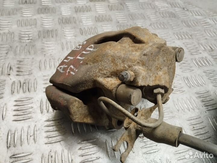 Передние суппорта Audi A4 B5