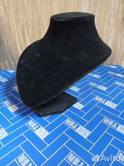 Стойки разные для украшений