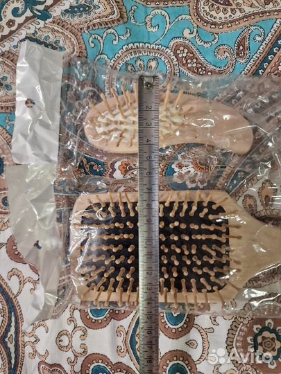 Набор расчесок (новые 6 разных)