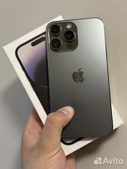 iPhone XR в корпусе 14 Pro