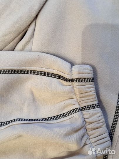 Спортивный костюм женский