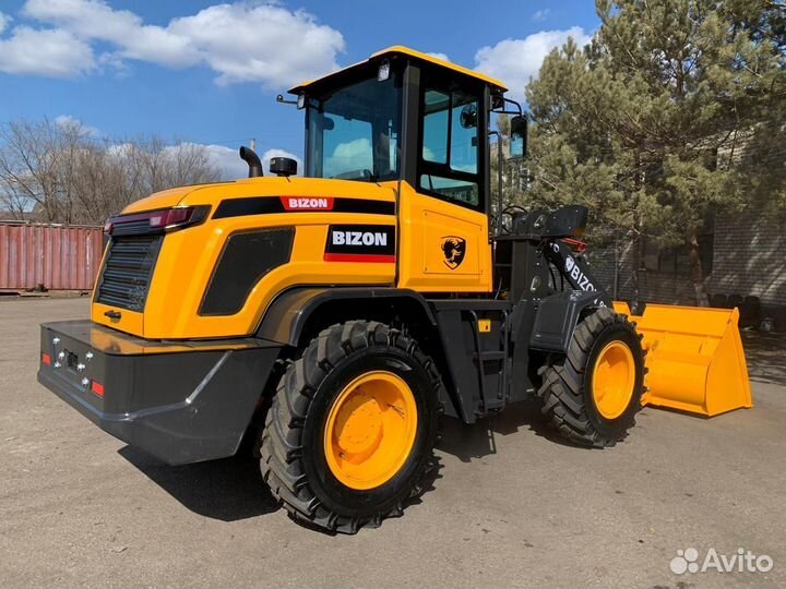 Фронтальный погрузчик BIZON 932, 2023